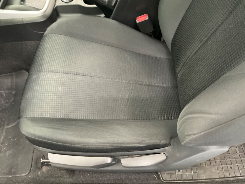 Isuzu D-MAX 1.9 Turbodiesel Double Cab Basis 4WD 2019 – снимка 30
