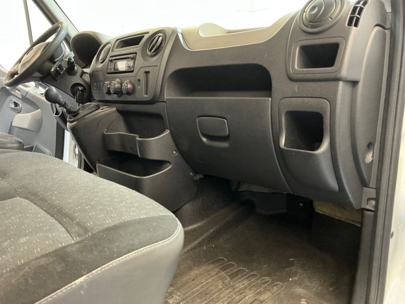 Opel Movano 2.3 CDTI Ka L1H1 2,8t 2015 – снимка 37