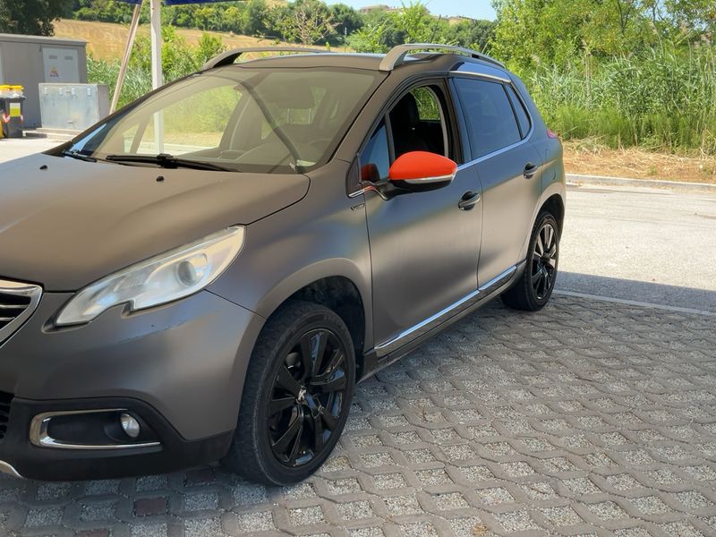 Peugeot 2008 1.6 Blue-HDi Allure 2015 – снимка 2