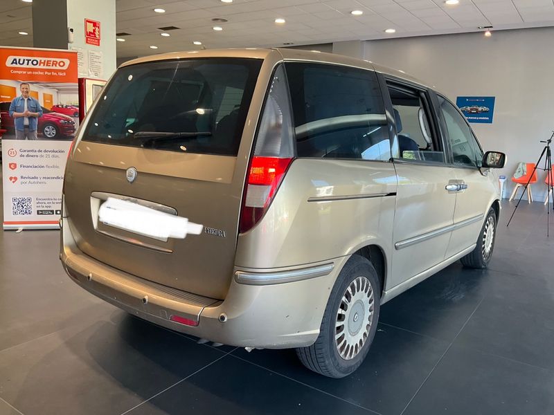 Lancia Phedra 2.2 JTD Emblema 2006 – снимка 2