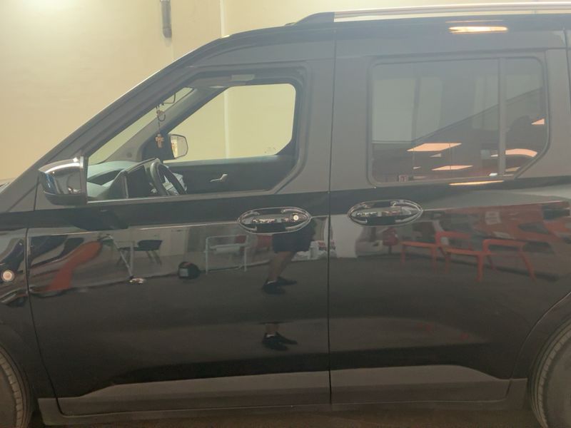 Ford Tourneo Courier 1.0 EcoBoost Titanium 2025 – снимка 4