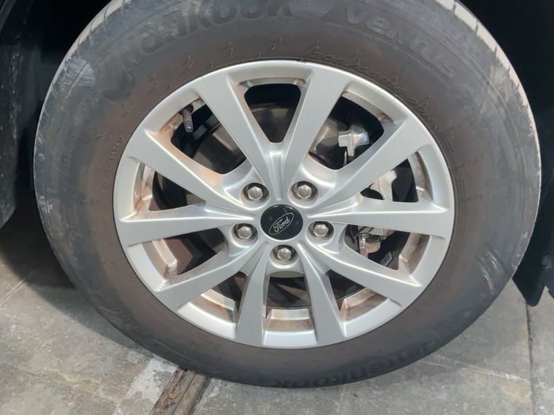 Ford Tourneo Courier 1.0 EcoBoost Titanium 2025 – снимка 11