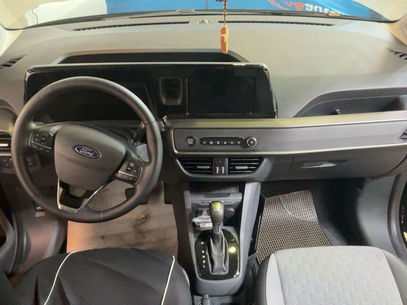 Ford Tourneo Courier 1.0 EcoBoost Titanium 2025 – снимка 17