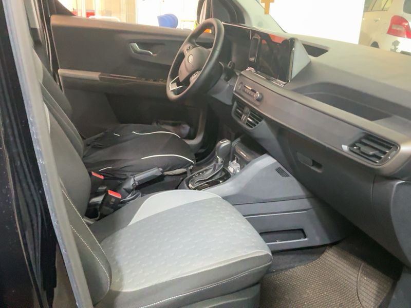 Ford Tourneo Courier 1.0 EcoBoost Titanium 2025 – снимка 16