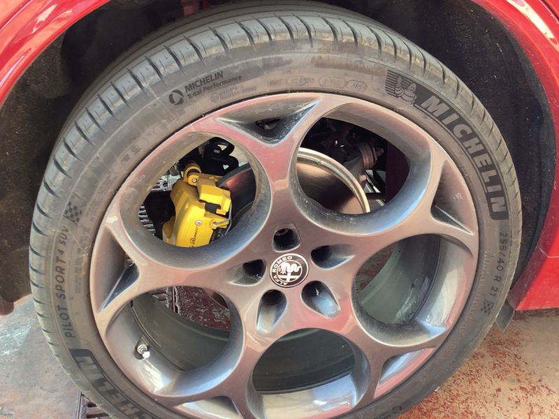 Alfa Romeo Stelvio 2.2 JTDM Veloce Ti Q4 2021 – снимка 9