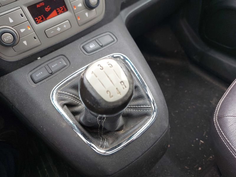 Lancia Musa 1.3 JTD Platino 2009 – снимка 46