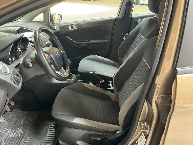 Ford Fiesta 1.0 EcoBoost SYNC Edition 2015 – снимка 3