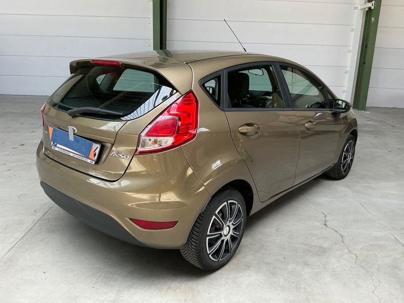 Ford Fiesta 1.0 EcoBoost SYNC Edition 2015 – снимка 2