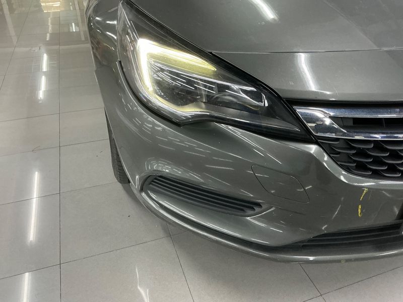 Opel Astra 1.6 CDTI DPF Advance Start/Stop 2017 – снимка 32