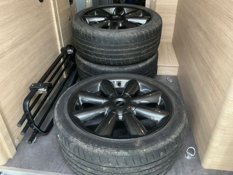 MINI Countryman Cooper SD ALL4 2011 – снимка 15