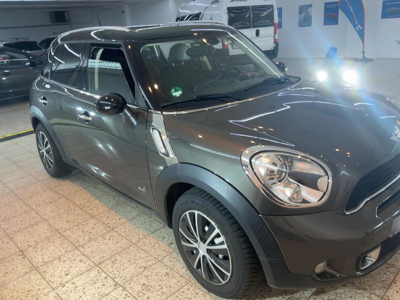 MINI Countryman Cooper SD ALL4 2011 – снимка 12