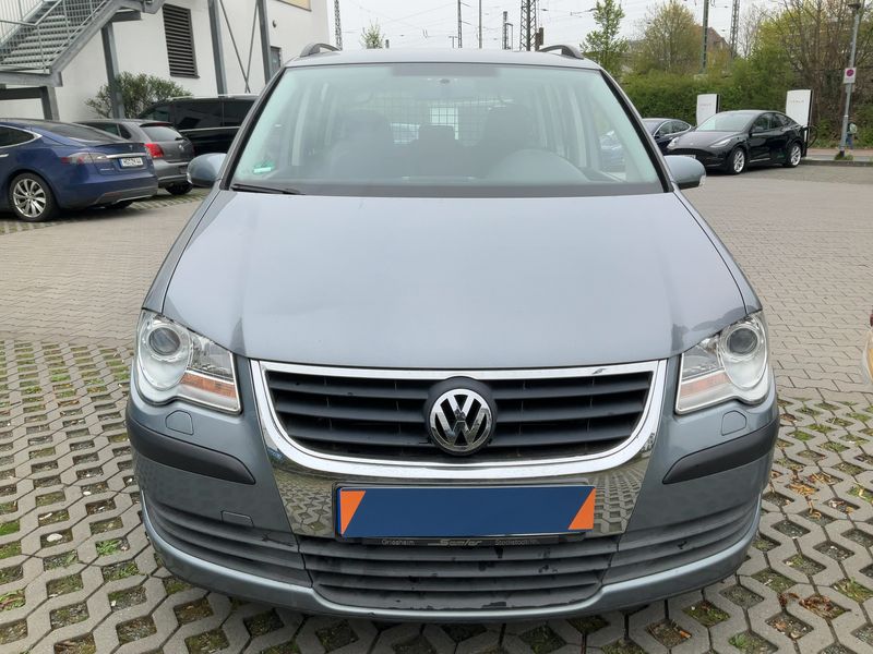 Volkswagen Touran 2.0 TDI Trendline 2009 – снимка 14