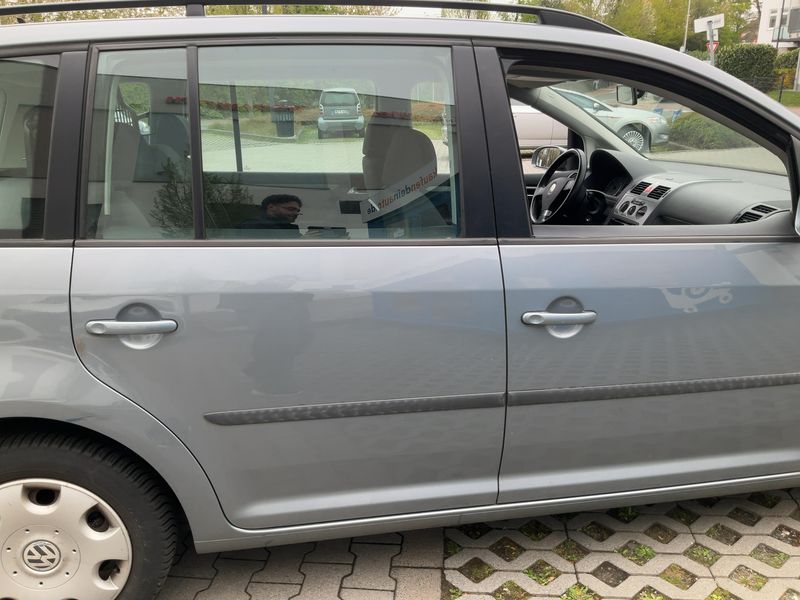 Volkswagen Touran 2.0 TDI Trendline 2009 – снимка 10