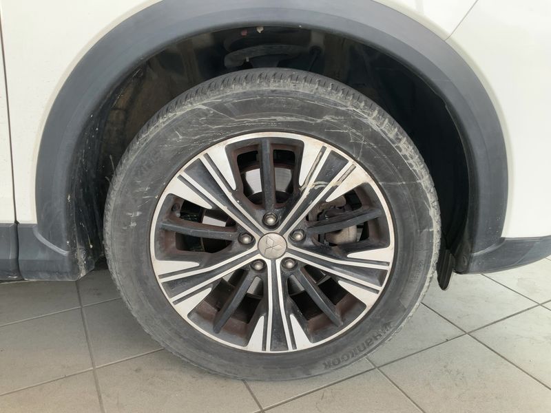 Mitsubishi Eclipse Cross 1.5 T-MIVEC Invite 2WD 2019 – снимка 11