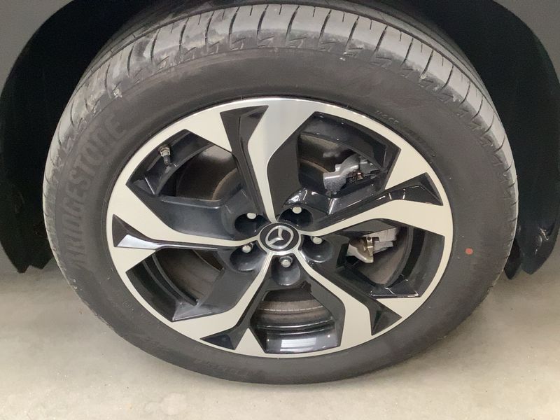 Mazda MX-30 electric drive 125 kW Makoto R-EV 2023 – снимка 11