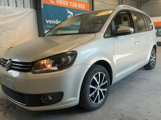Volkswagen Touran 1.6 TDI Design Edition 2014 – снимка 2