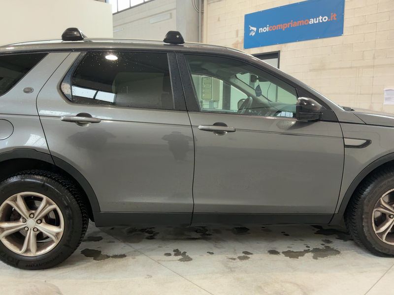 Land Rover Discovery Sport 2.0 Td4 SE AWD 2017 – снимка 10