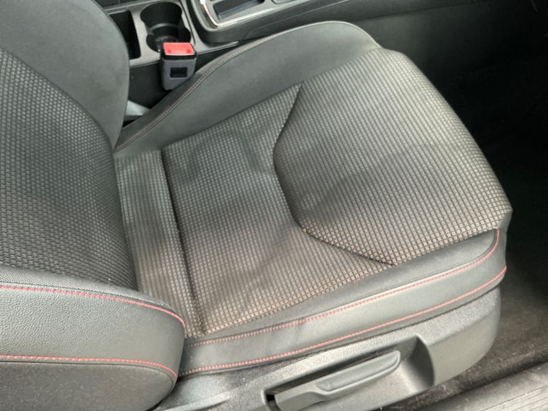 Seat Leon 2.0 TDI FR 2017 – снимка 25