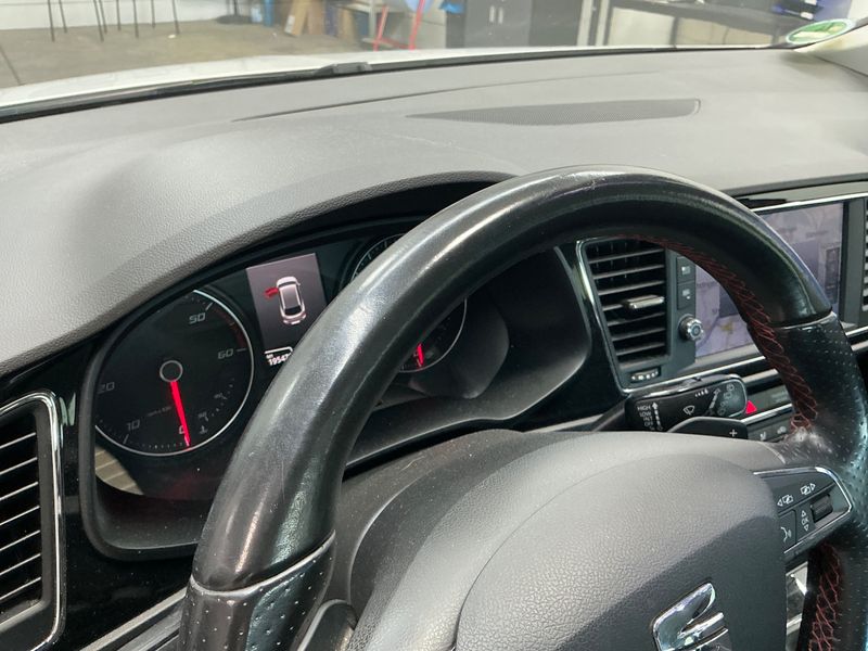Seat Leon 2.0 TDI FR 2017 – снимка 23