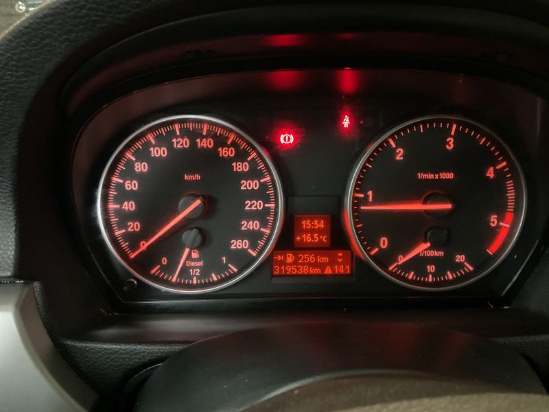 BMW 3er 320d 2009 – снимка 4