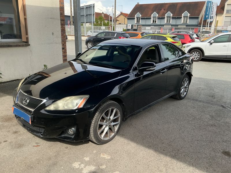 Lexus IS-Serie IS 220d 2011 – снимка 1