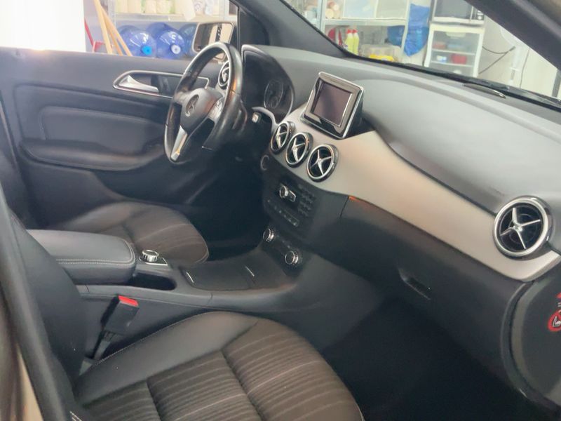 Mercedes-Benz B-Klasse B 180 2013 – снимка 16