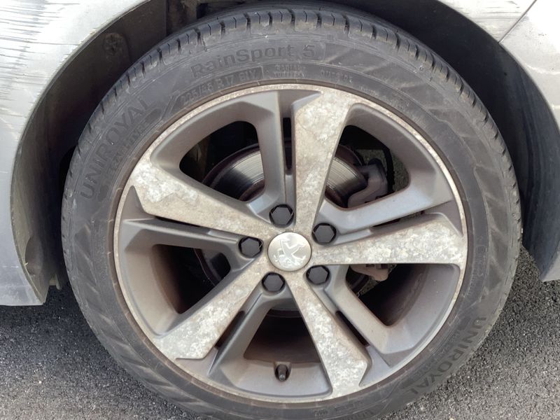 Peugeot 308 1.6 Blue-HDi Allure 2016 – снимка 5