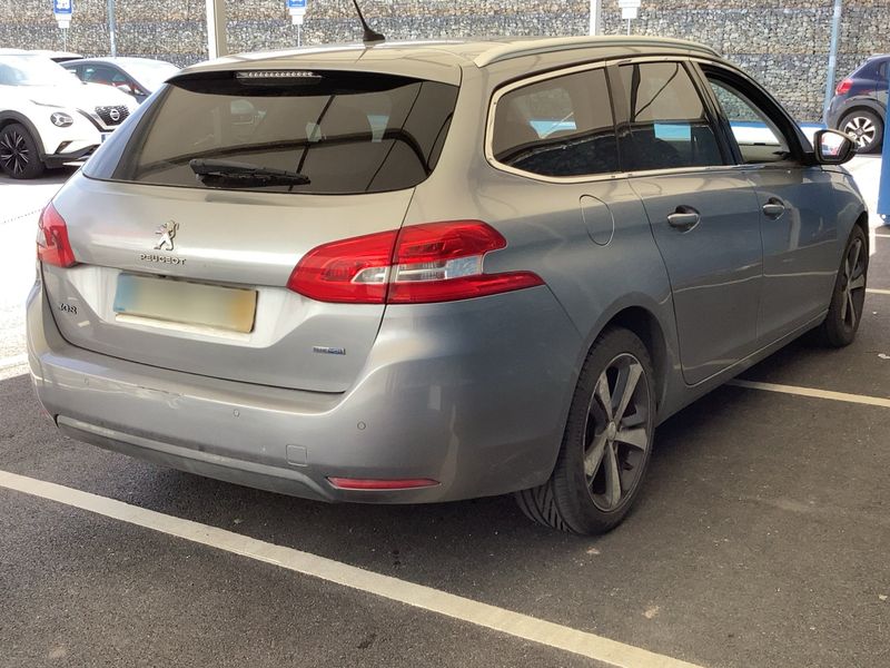 Peugeot 308 1.6 Blue-HDi Allure 2016 – снимка 8