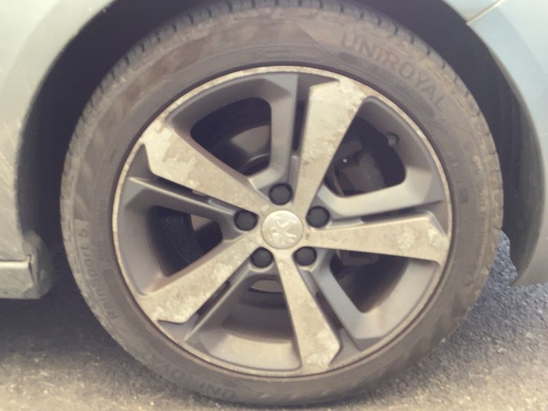 Peugeot 308 1.6 Blue-HDi Allure 2016 – снимка 11