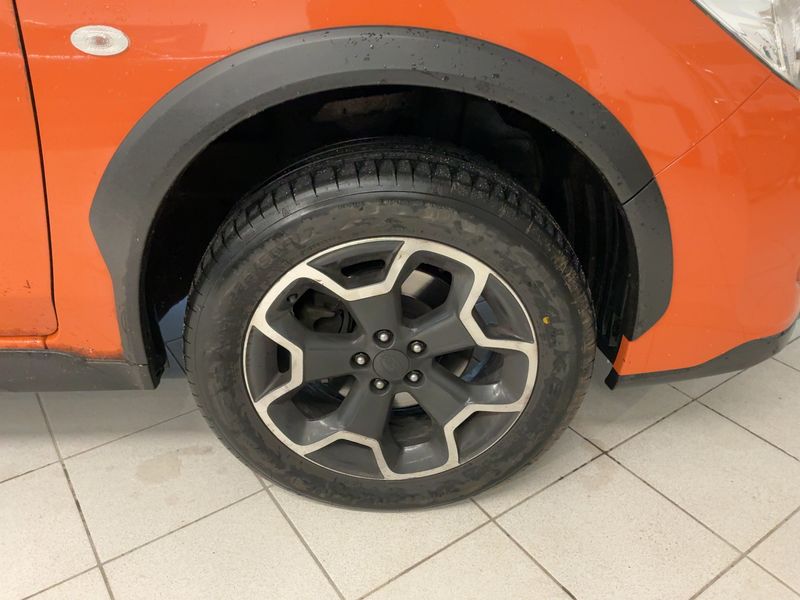 Subaru XV 2.0 Active 2012 – снимка 11