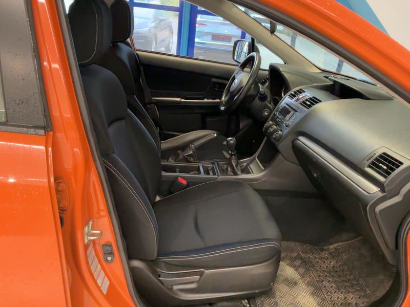 Subaru XV 2.0 Active 2012 – снимка 17