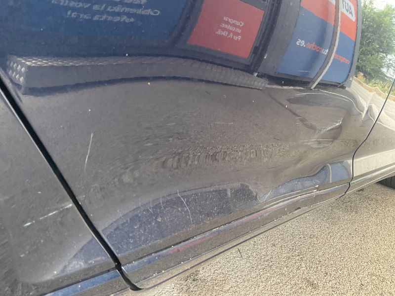 Volkswagen Passat 1.6 TDI Comfortline BlueMotion Tech 2015 – снимка на щета