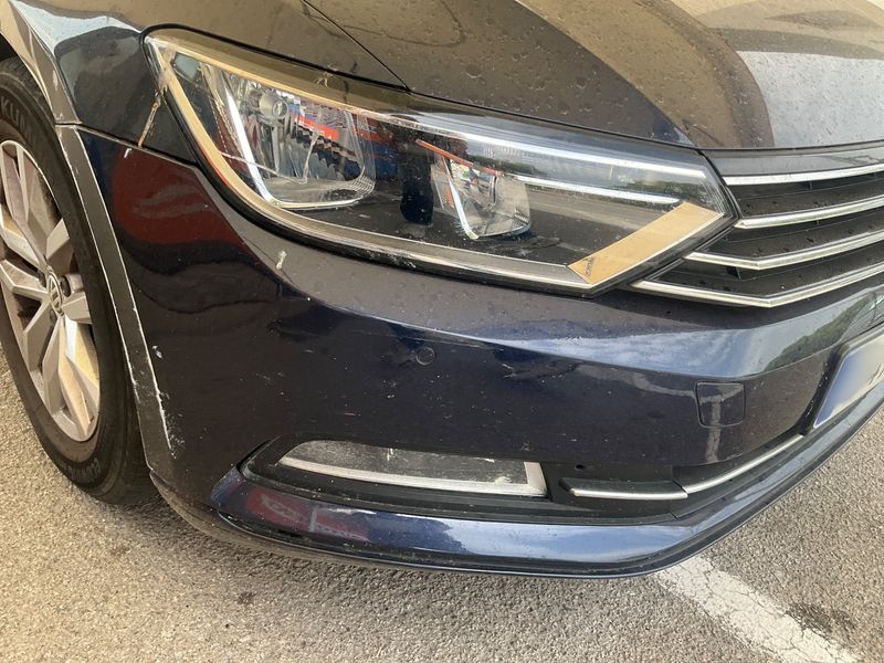 Volkswagen Passat 1.6 TDI Comfortline BlueMotion Tech 2015 – снимка на щета
