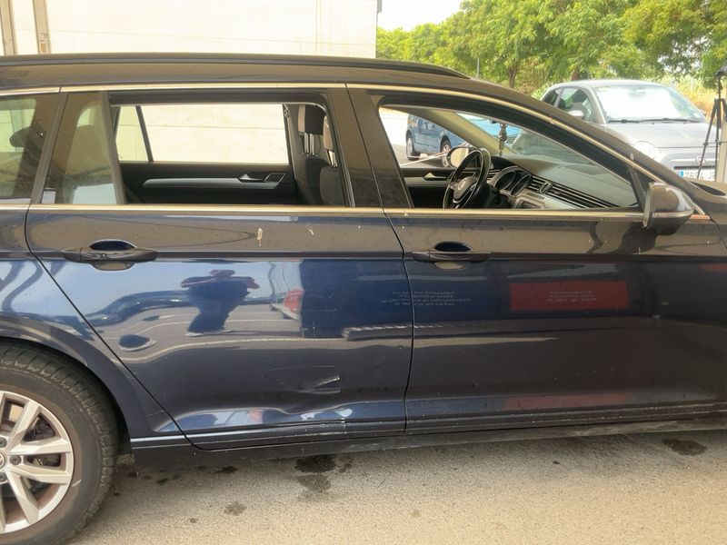 Volkswagen Passat 1.6 TDI Comfortline BlueMotion Tech 2015 – снимка на щета