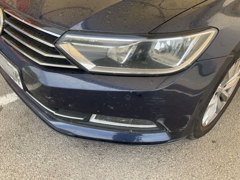 Volkswagen Passat 1.6 TDI Comfortline BlueMotion Tech 2015 – снимка на щета