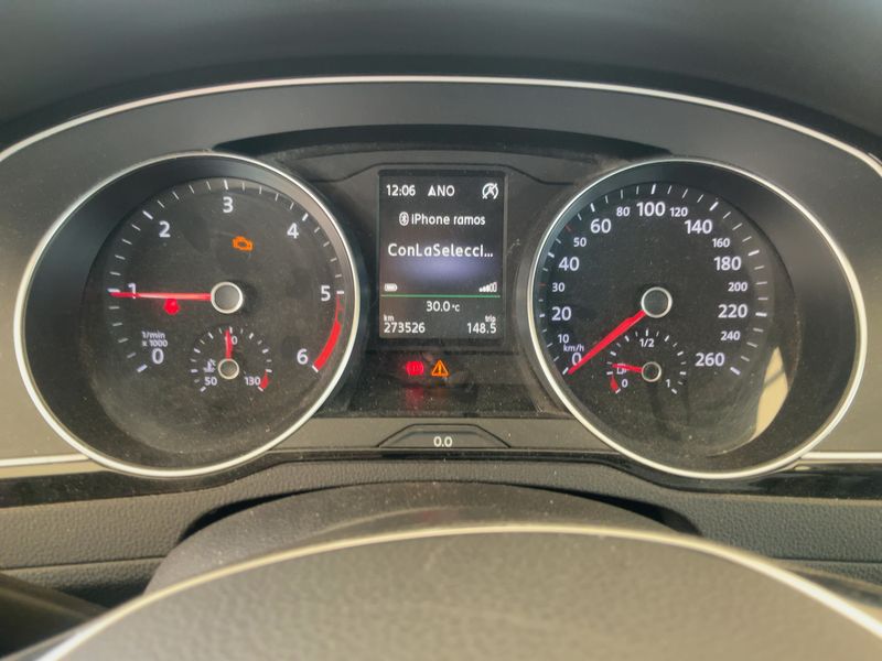 Volkswagen Passat 1.6 TDI Comfortline BlueMotion Tech 2015 – снимка 13