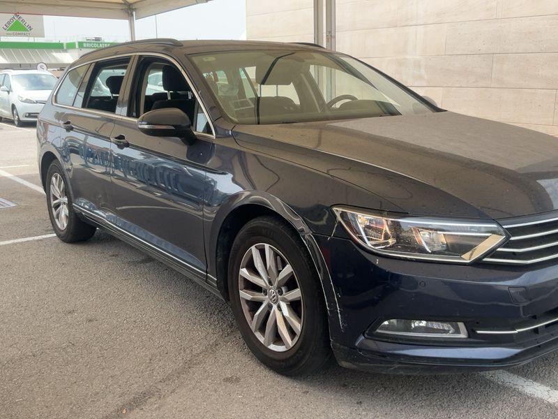 Volkswagen Passat 1.6 TDI Comfortline BlueMotion Tech 2015 – снимка 8