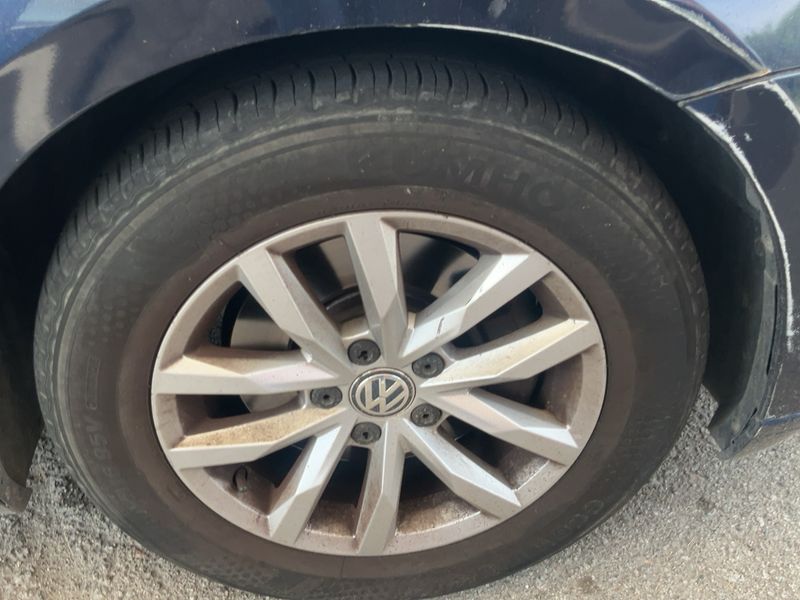 Volkswagen Passat 1.6 TDI Comfortline BlueMotion Tech 2015 – снимка 20