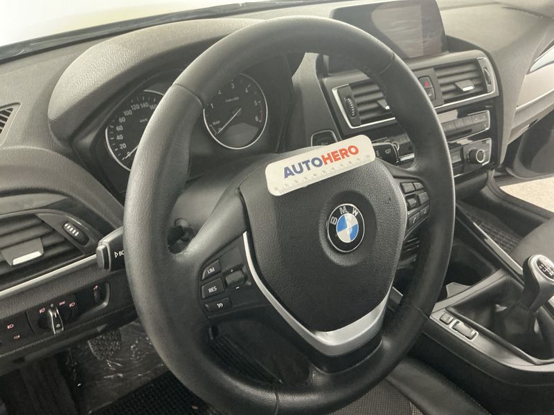 BMW 1er 118d Urban Line 2016 – снимка 33