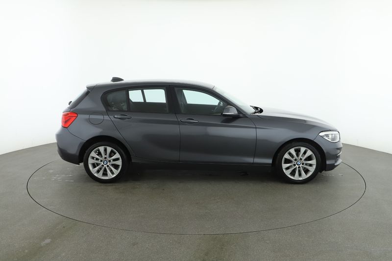 BMW 1er 118d Urban Line 2016 – снимка 10