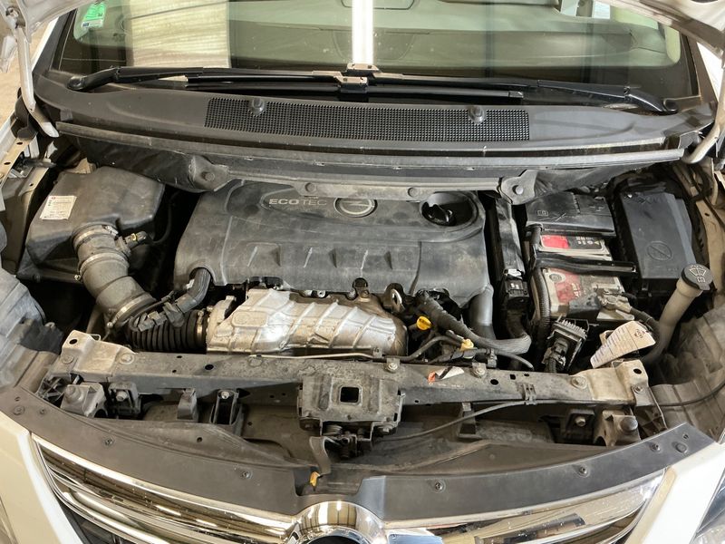 Opel Zafira Tourer 2.0 CDTI Cosmo 2012 – снимка на щета