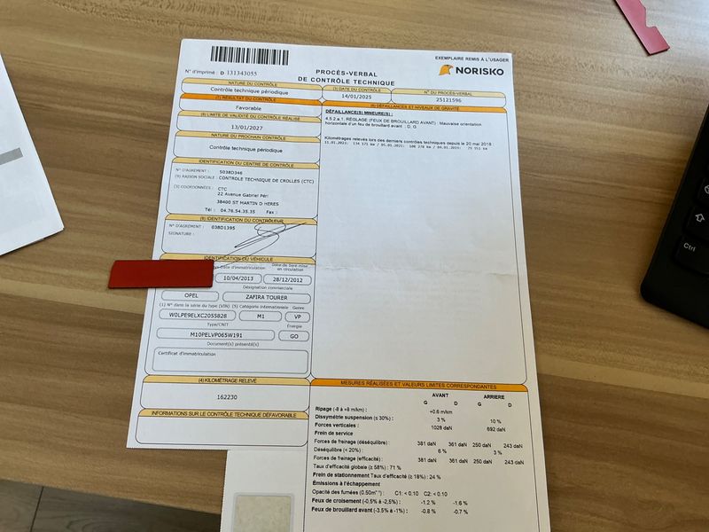Opel Zafira Tourer 2.0 CDTI Cosmo 2012 – снимка на щета