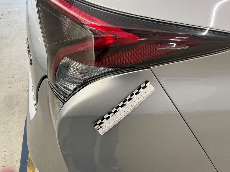 Toyota Prius 1.8 Lounge 2016 – снимка 28