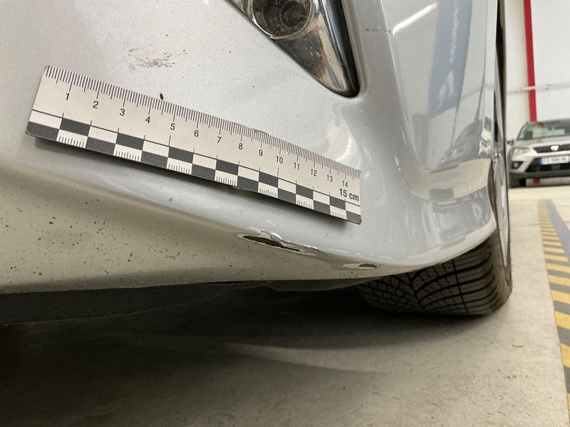 Toyota Prius 1.8 Lounge 2016 – снимка 30