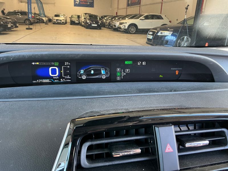 Toyota Prius 1.8 Lounge 2016 – снимка 18