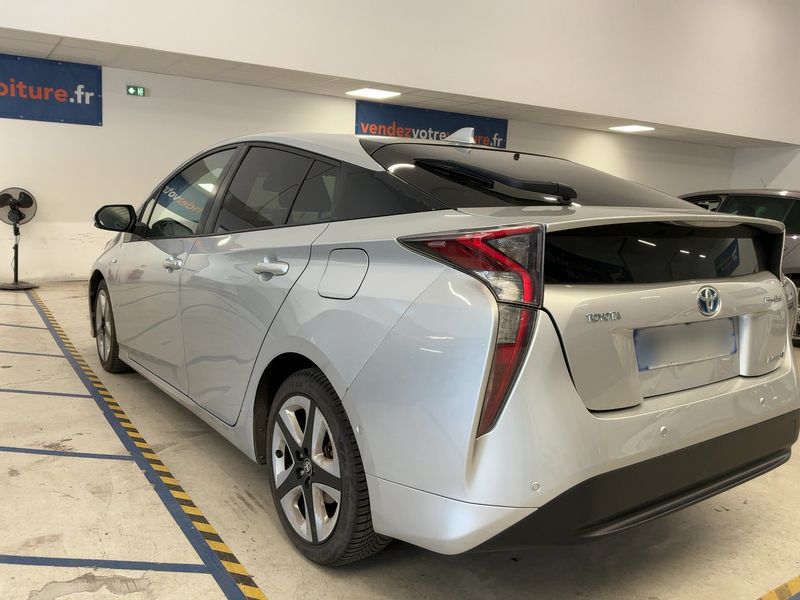 Toyota Prius 1.8 Lounge 2016 – снимка 6