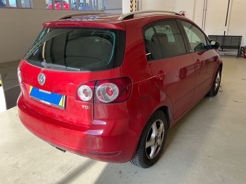 Volkswagen Golf VI Plus 1.6 TDI Style 2011 – снимка 2