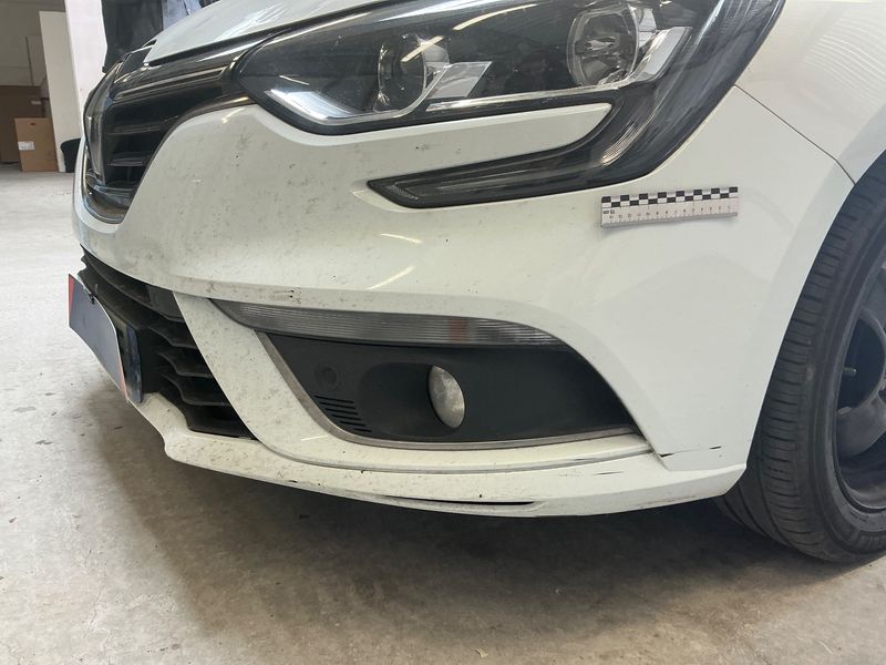 Renault Megane 1.5 BLUE dCi Business 2020 – снимка 36