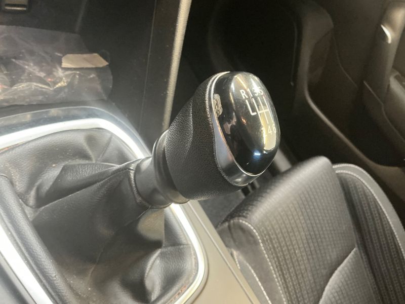Renault Megane 1.5 BLUE dCi Business 2020 – снимка 24
