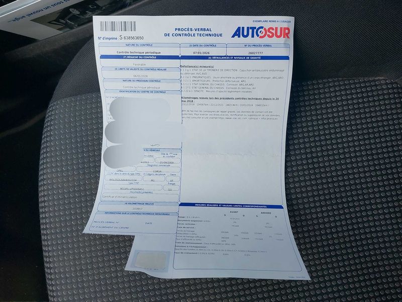 Opel Corsa 1.3 CDTI Essentia 2009 – снимка 17